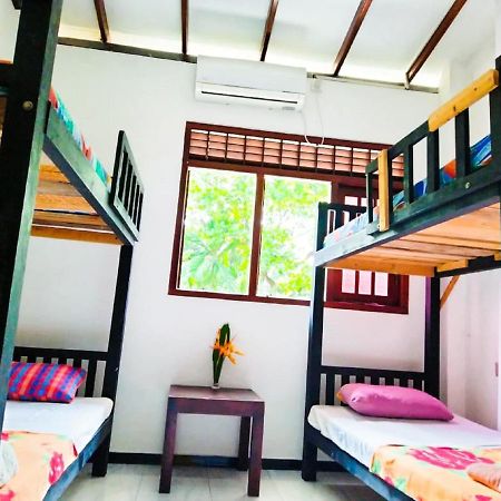 Backpacker Galle Hostel Exterior photo