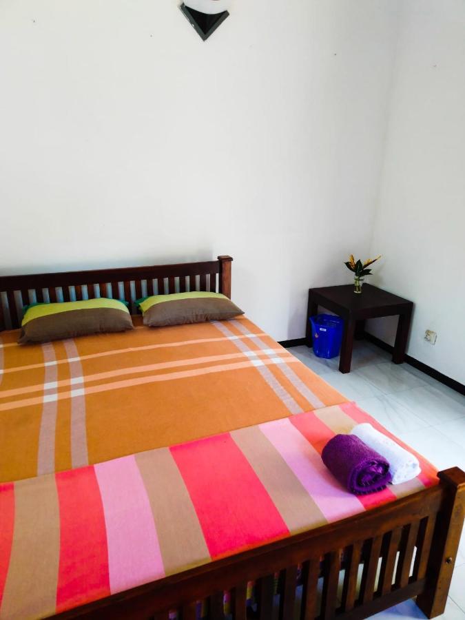 Backpacker Galle Hostel Exterior photo